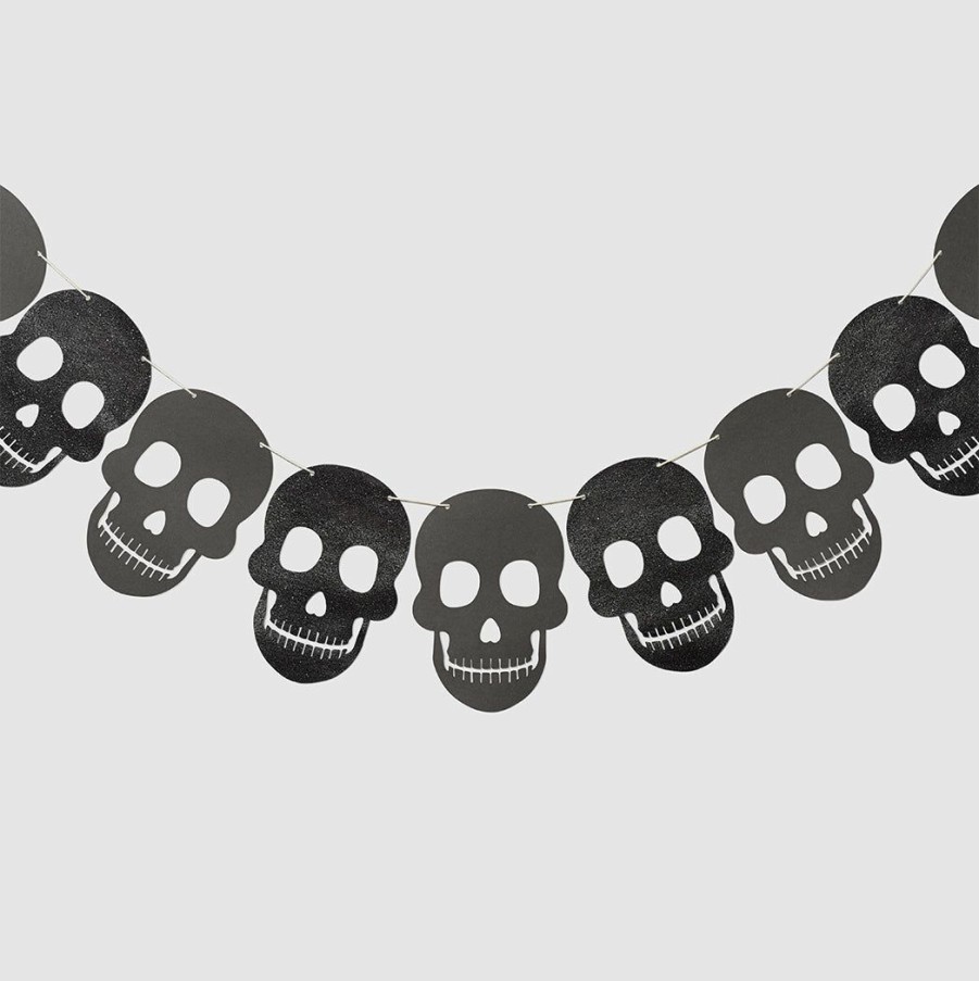 * Coterie Dark Skulls Banner Decorations Decorations