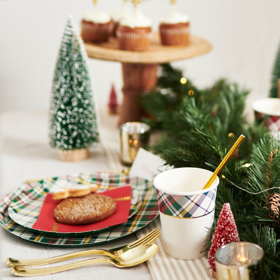 * Coterie Festive Plaid Cups (10 Per Pack) Tabletop